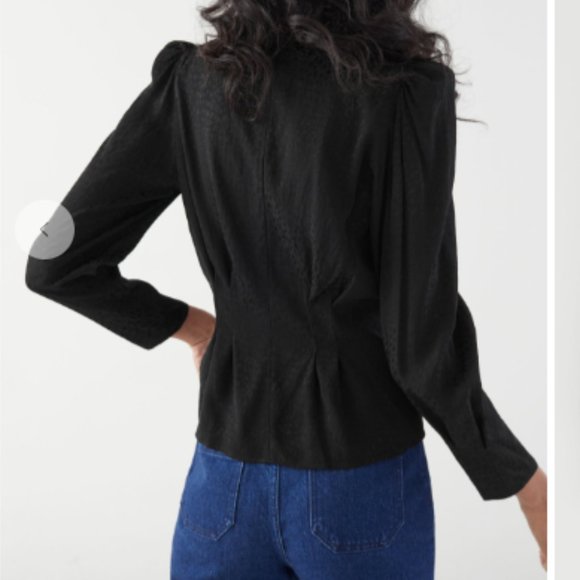 & Other Stories leopard blouse - Picture 3 of 9